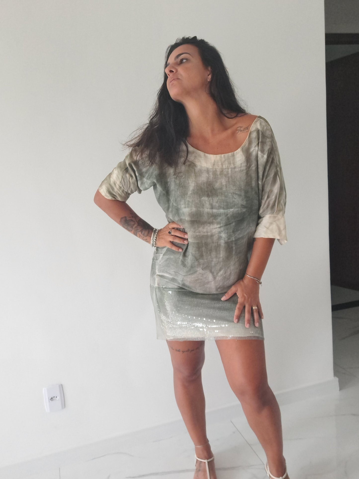 Vestido Sacada Mini paetês na Barra